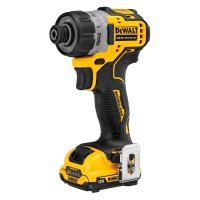 Аккумуляторная дрель-шуруповерт DeWalt DCF601D2 