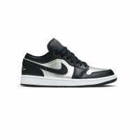 Кроссовки Wmns Air Jordan 1 Low SE Silver Toe, черный