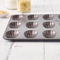 Форма-противень для 18 кексов Мадлен Birkmann Easy Baking