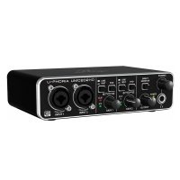 Звуковая карта Behringer UMC202HD