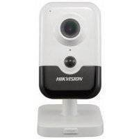 Видеокамера IP Hikvision DS-2CD2423G0-IW 2.8-2.8мм цветная корп.:белый DS-2CD2423G0-IW