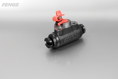 Fenox Цилиндр тормозной задний ВАЗ 2101 (Fenox) К2055С3 в уп. K2055C3