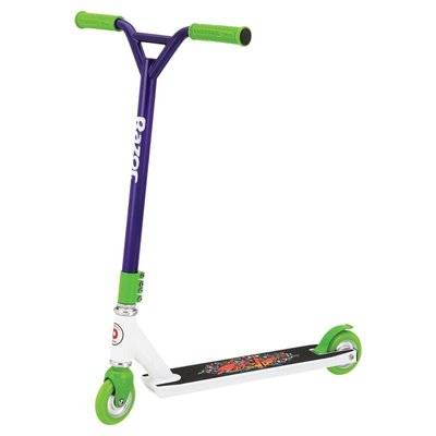 Razor Самокат Razor Beast V3 фиолетовый 4620760942011