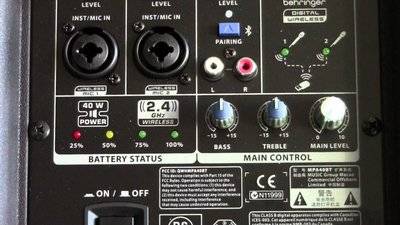 Behringer Портативные акустические системы BEHRINGER MPA40BT 