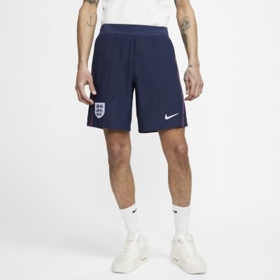 H and m футбольные шорты